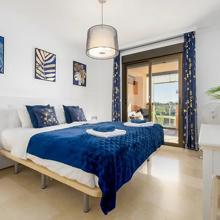 Casares Costa Gem: 2br With Pool * Bahia de Casares