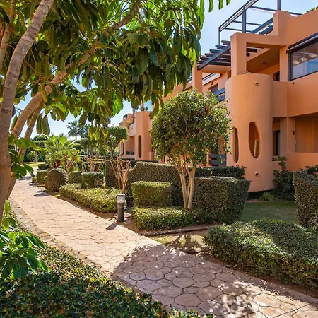 Casares Costa Gem: 2br With Pool * Bahia de Casares